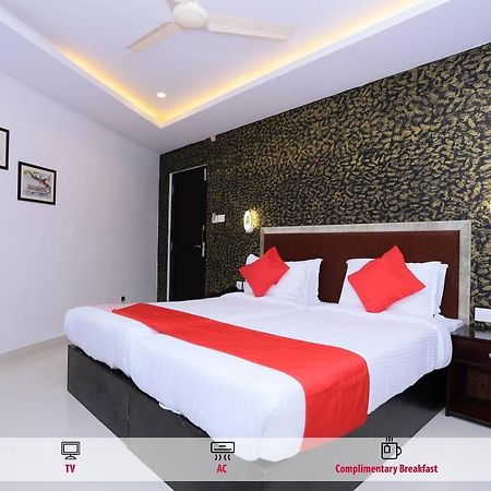 Capital O 61059 Green Life Hotell Kochi Eksteriør bilde