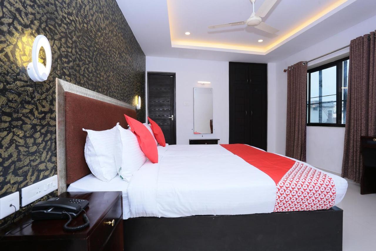 Capital O 61059 Green Life Hotell Kochi Eksteriør bilde